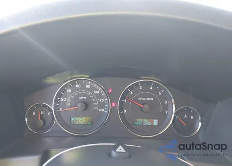 2006 Jeep Commander из США, поврежденный, VIN 1J8HG48K46C255259